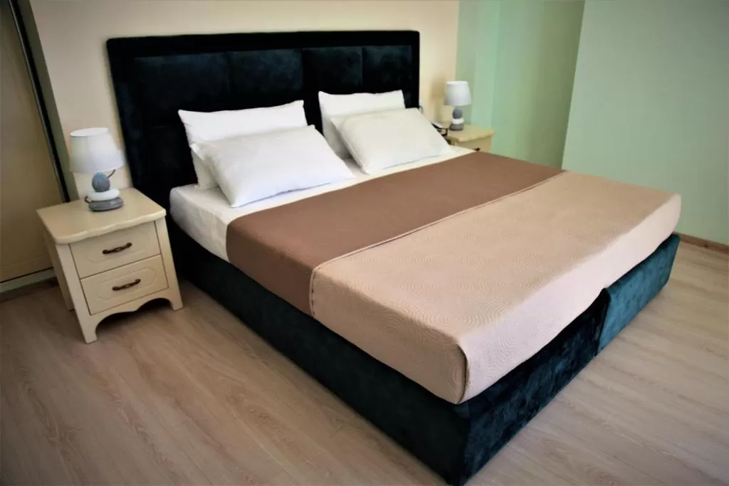 Veliera - STD DBL room 1.jpg